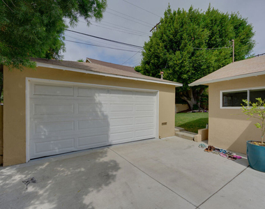 2241 S Beverly Drive - Photo Thumbnail 40