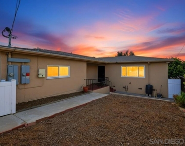 330 35th St - Photo Thumbnail 38