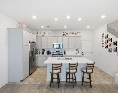 2044 Bluestone Cir. - Photo Thumbnail 47