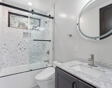 341 Hidden Pines Rd - Photo Thumbnail 5