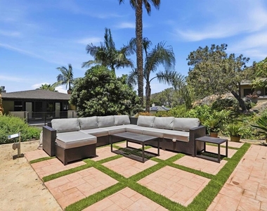 341 Hidden Pines Rd - Photo Thumbnail 11