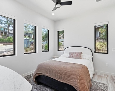 341 Hidden Pines Rd - Photo Thumbnail 6
