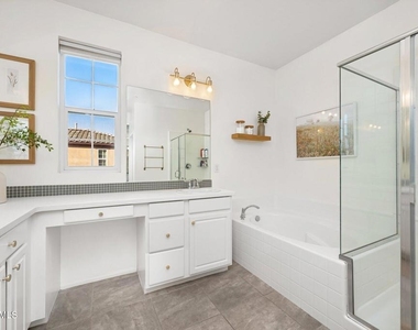 425 Stratus Lane - Photo Thumbnail 21