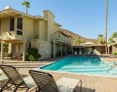 290 S San Jacinto Drive - Photo Thumbnail 7