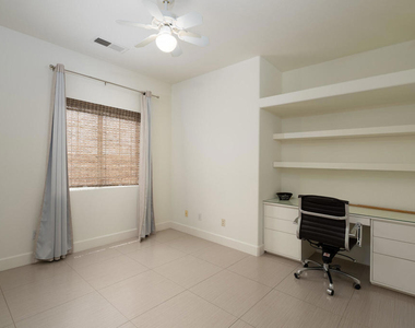 30106 Avenida Alvera - Photo Thumbnail 18