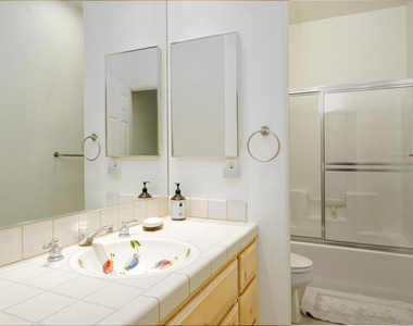 30106 Avenida Alvera - Photo Thumbnail 24