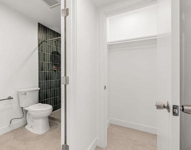 1400 E Palm Canyon Drive - Photo Thumbnail 11