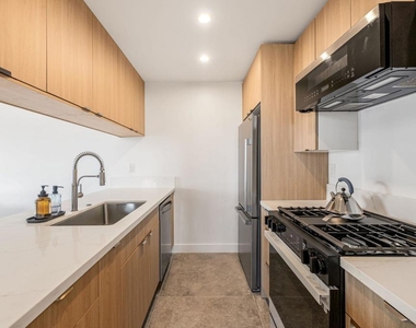 1400 E Palm Canyon Drive - Photo Thumbnail 18