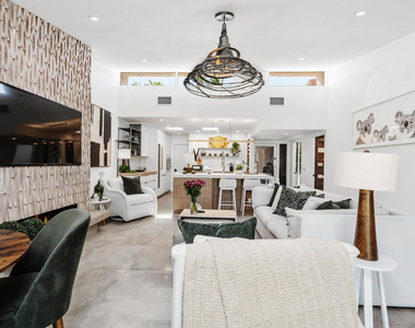 48955 Mariposa Drive - Photo Thumbnail 11