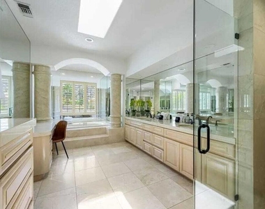 77160 Delgado Drive - Photo Thumbnail 16