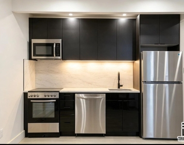 3014 Farragut Road - Photo Thumbnail 1