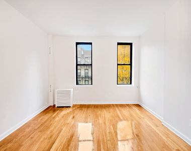 426 West 49th Street - Photo Thumbnail 1