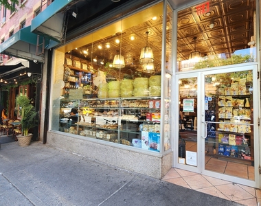 East 89th Street - Photo Thumbnail 5