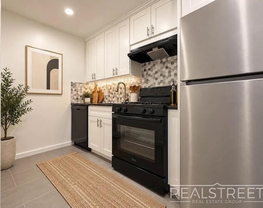 60-49 69th Avenue - Photo Thumbnail 1