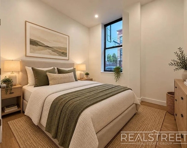 60-49 69th Avenue - Photo Thumbnail 2