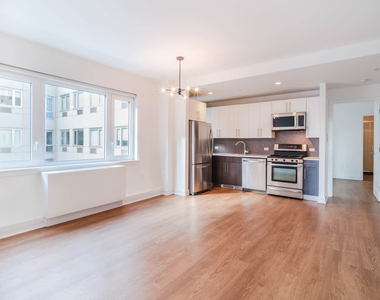 175 Kent Avenue - Photo Thumbnail 11
