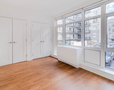 175 Kent Avenue - Photo Thumbnail 22