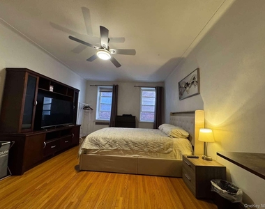 6536 Wetherole Street - Photo Thumbnail 22