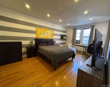 6536 Wetherole Street - Photo Thumbnail 16