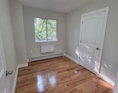 11505 Bedell Street - Photo Thumbnail 8