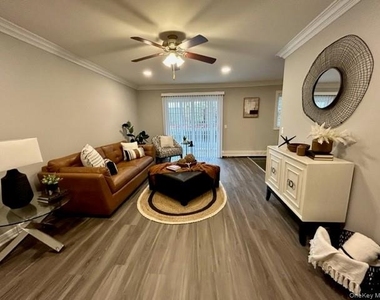 1750 W Main Street - Photo Thumbnail 3