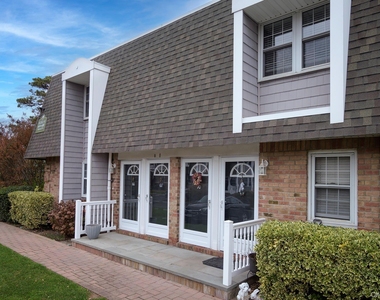 32 Starboard Lane - Photo Thumbnail 1