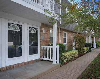 32 Starboard Lane - Photo Thumbnail 3