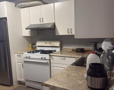 84-60 Little Neck Pkwy - Photo Thumbnail 2