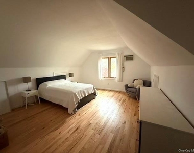 21 Cramer Road - Photo Thumbnail 12