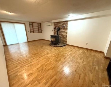 21 Cramer Road - Photo Thumbnail 15