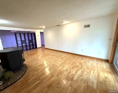 21 Cramer Road - Photo Thumbnail 16