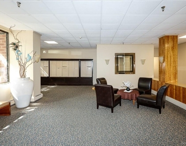 100 Clinton Avenue - Photo Thumbnail 22