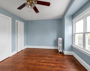 71-39 Nansen Street - Photo Thumbnail 11