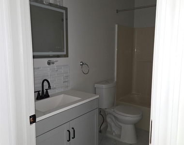 419 Garden Avenue - Photo Thumbnail 19