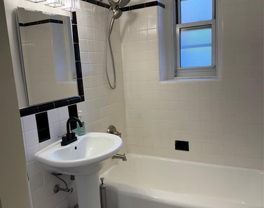 99-45 67 Road - Photo Thumbnail 19
