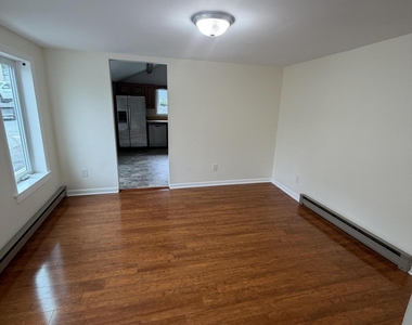 27 7th Street Street - Photo Thumbnail 6
