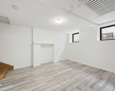 605 Vanderbilt Avenue - Photo Thumbnail 1