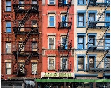 231 Sullivan Street - Photo Thumbnail 11