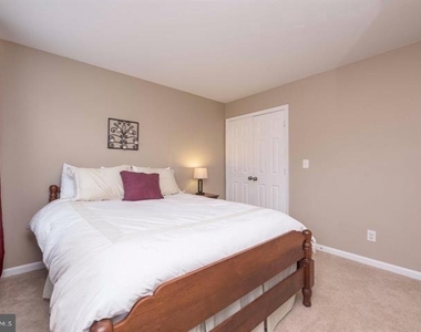 2049 Aquia Drive - Photo Thumbnail 30