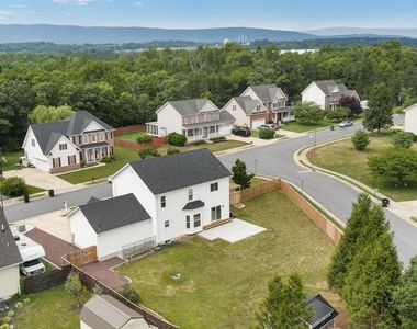 677 Dellinger Drive - Photo Thumbnail 52