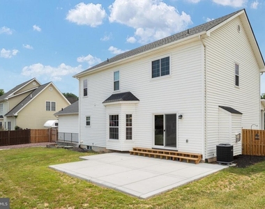 677 Dellinger Drive - Photo Thumbnail 33