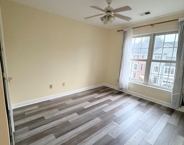 14066 Madrigal Drive - Photo Thumbnail 7