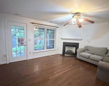 14066 Madrigal Drive - Photo Thumbnail 6