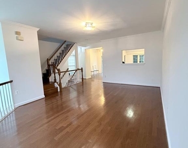 14066 Madrigal Drive - Photo Thumbnail 24