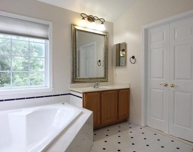 46140 Cecil Terrace - Photo Thumbnail 40