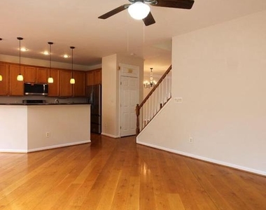 46140 Cecil Terrace - Photo Thumbnail 8