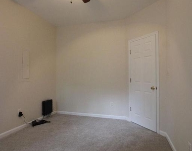 46140 Cecil Terrace - Photo Thumbnail 20