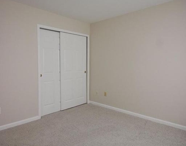 46140 Cecil Terrace - Photo Thumbnail 30