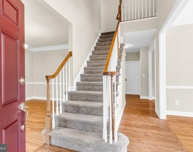 42985 Pascale Terrace - Photo Thumbnail 2