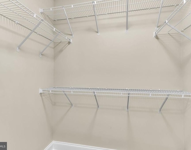 42985 Pascale Terrace - Photo Thumbnail 27